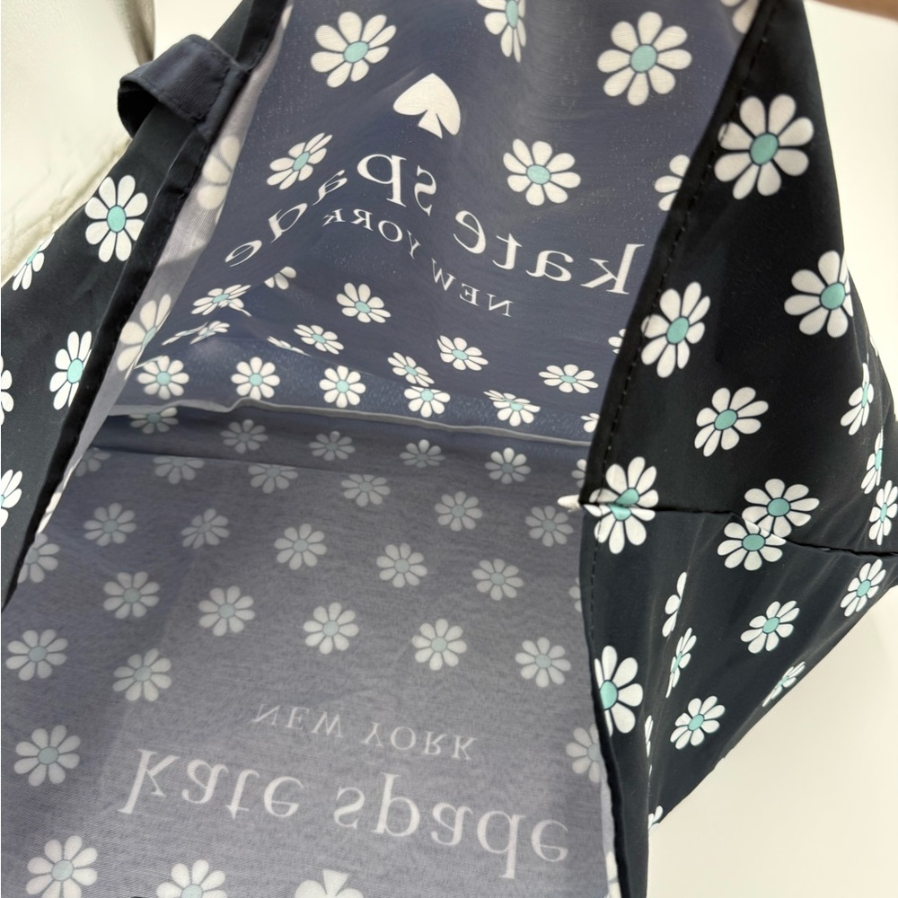 kate spade Navy and White Daisy Tote Bag - Picture 3 of 5
